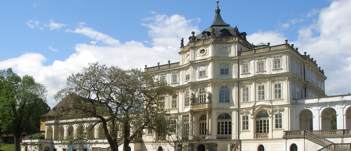 zamek_ploskovice.jpg
