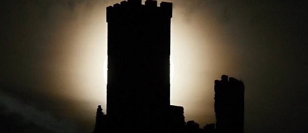 noční hazmburk.png